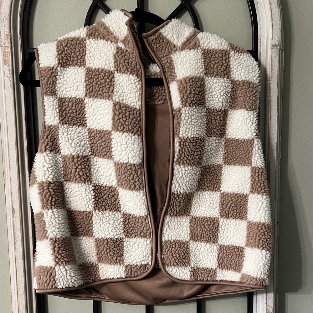 Checkered Sherpa Vest